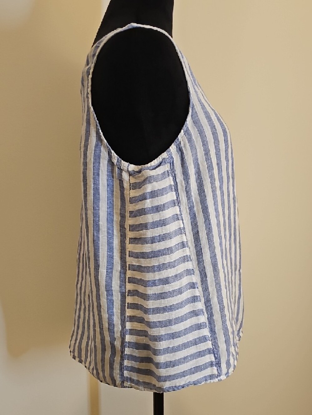 Nicole Miller Blue & White Vertical Stripe Linen Tank - Picture 4 of 6